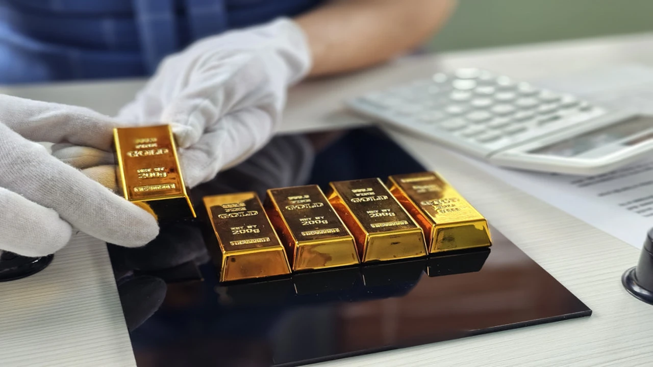 تضخم مستمر يجر الذهب لخسائر أسبوعية ملحوظة